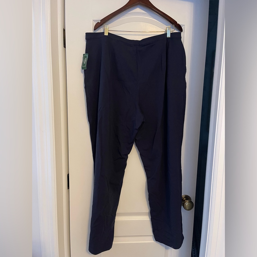 LL Bean Women’s Perfect Pants Straight Leg Classic Navy Size 3X Pull On NWT - Picture 3 of 8
